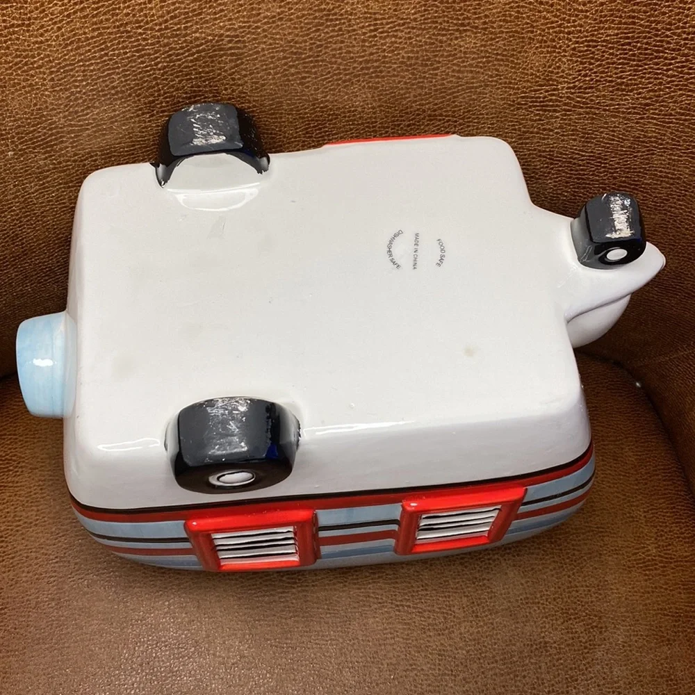 Cookie Jar Ceramic Hand Painted Camper Rv Cookie Jar